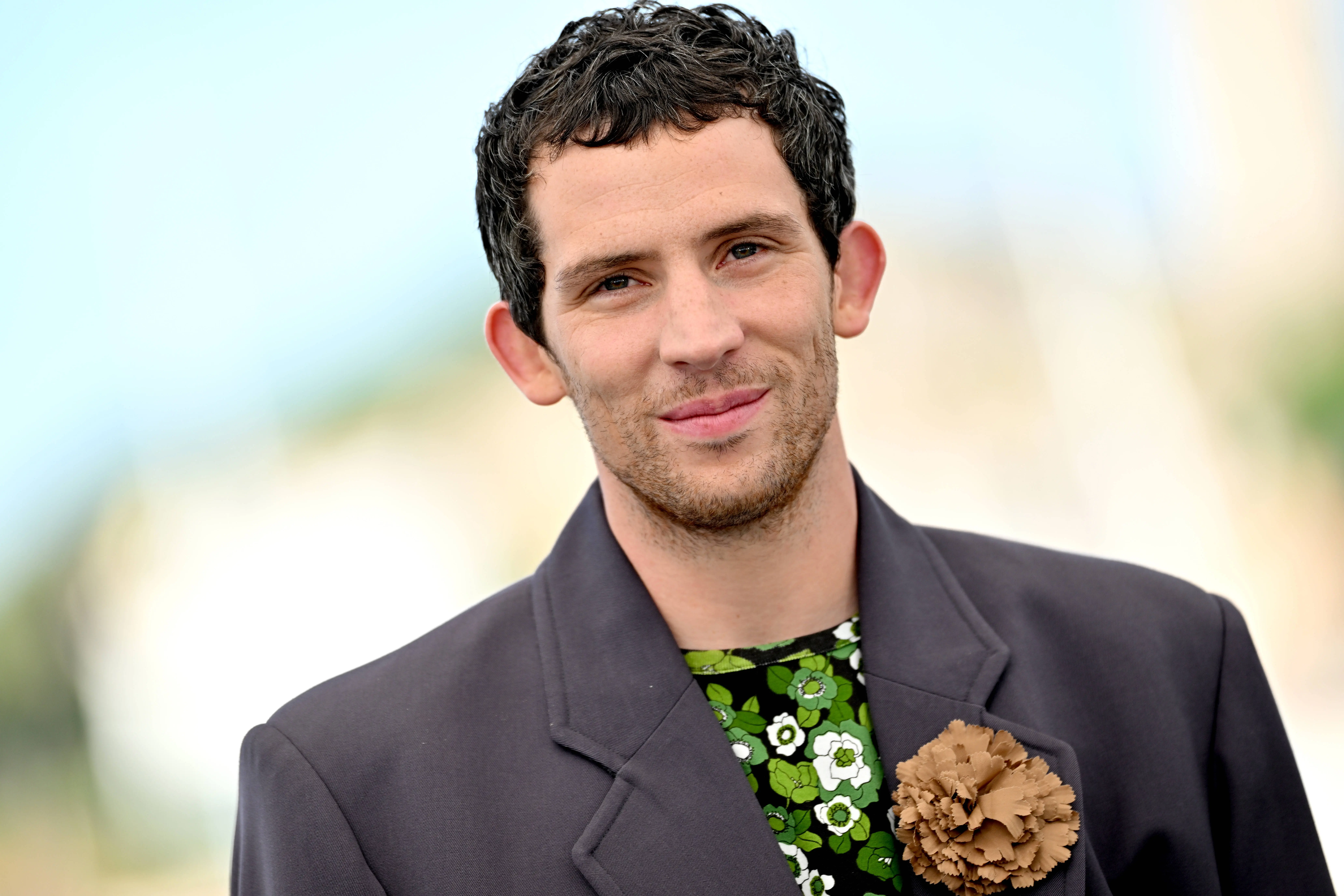 CANNES, FRANCE - MAY 24: Josh O'Connor during "The Mastermind" photocall at the 78th annual Cannes Film Festival at Palais des Festivals on May 24, 2025 in Cannes, France. (Photo by Lionel Hahn/Getty Images)