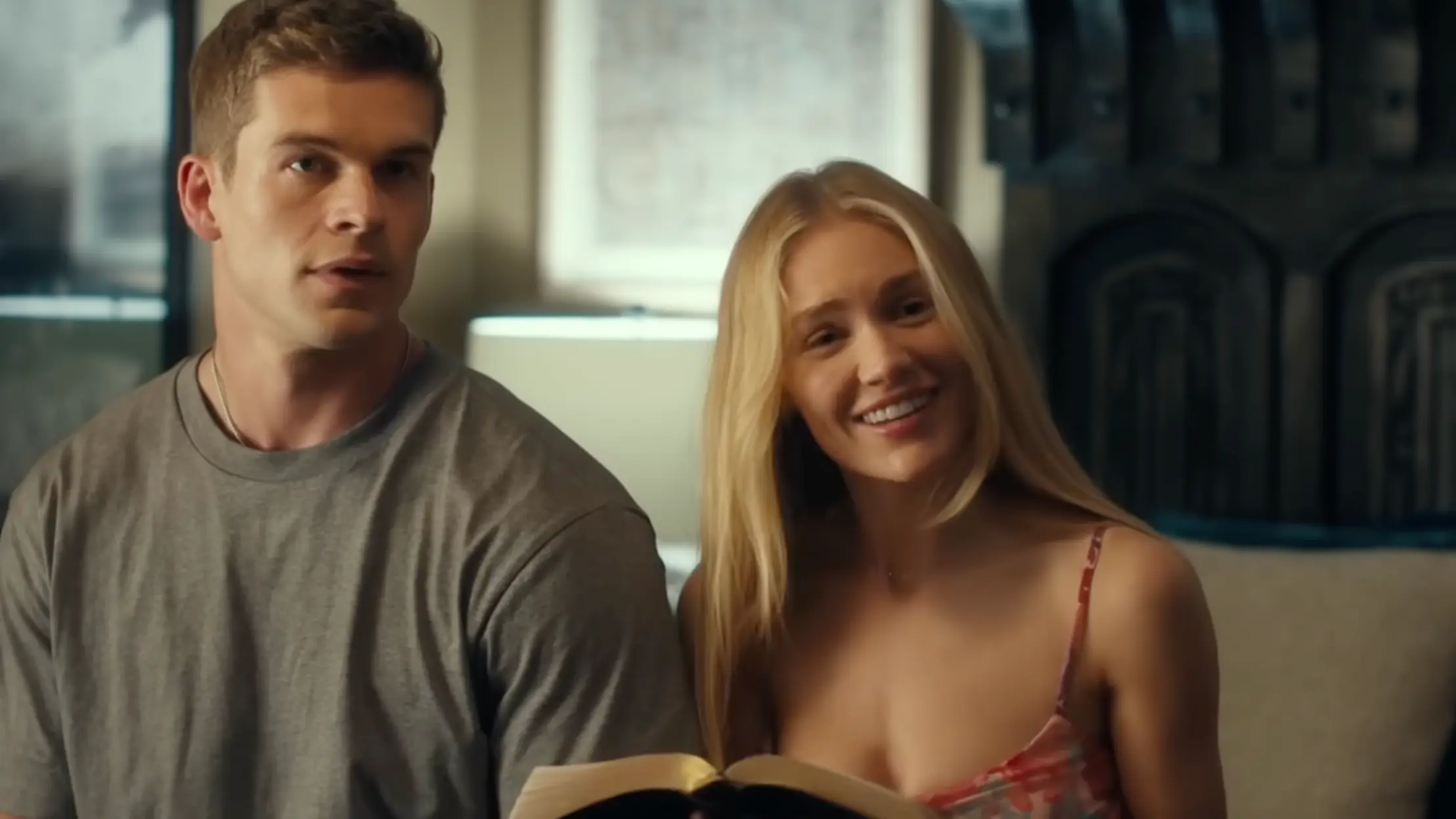 Mitchell Slaggert and Michelle Randolph in Landman (Image via Youtube/@Landman Official)