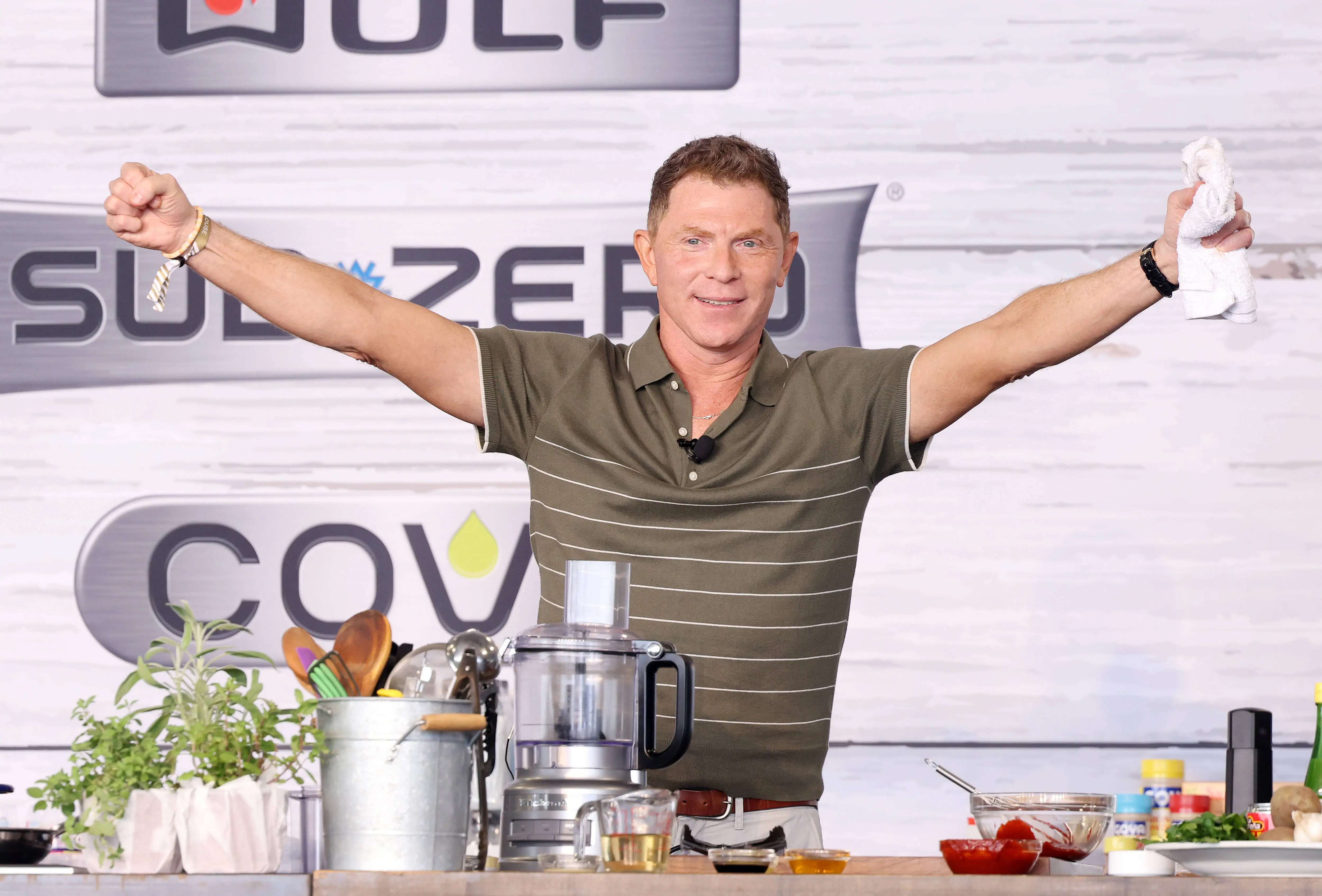 Bobby Flay (Image via Getty)