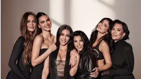 The Kardashians season 7(Image via Hulu)