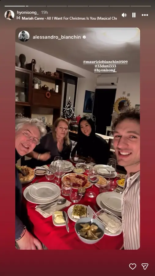 Instagram/@hyonisong_