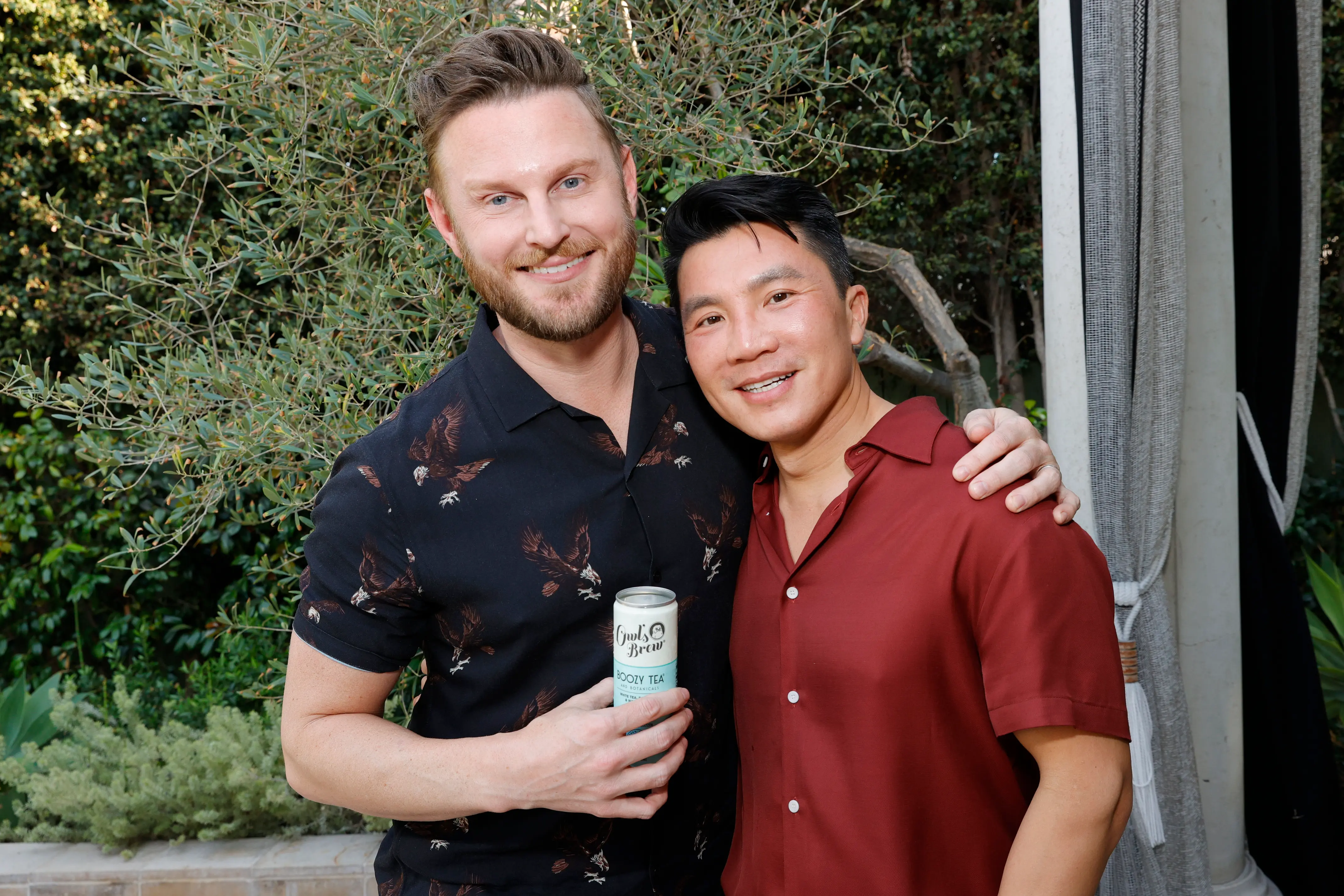 Bobby Berk and Dewey Do (Image via Getty)