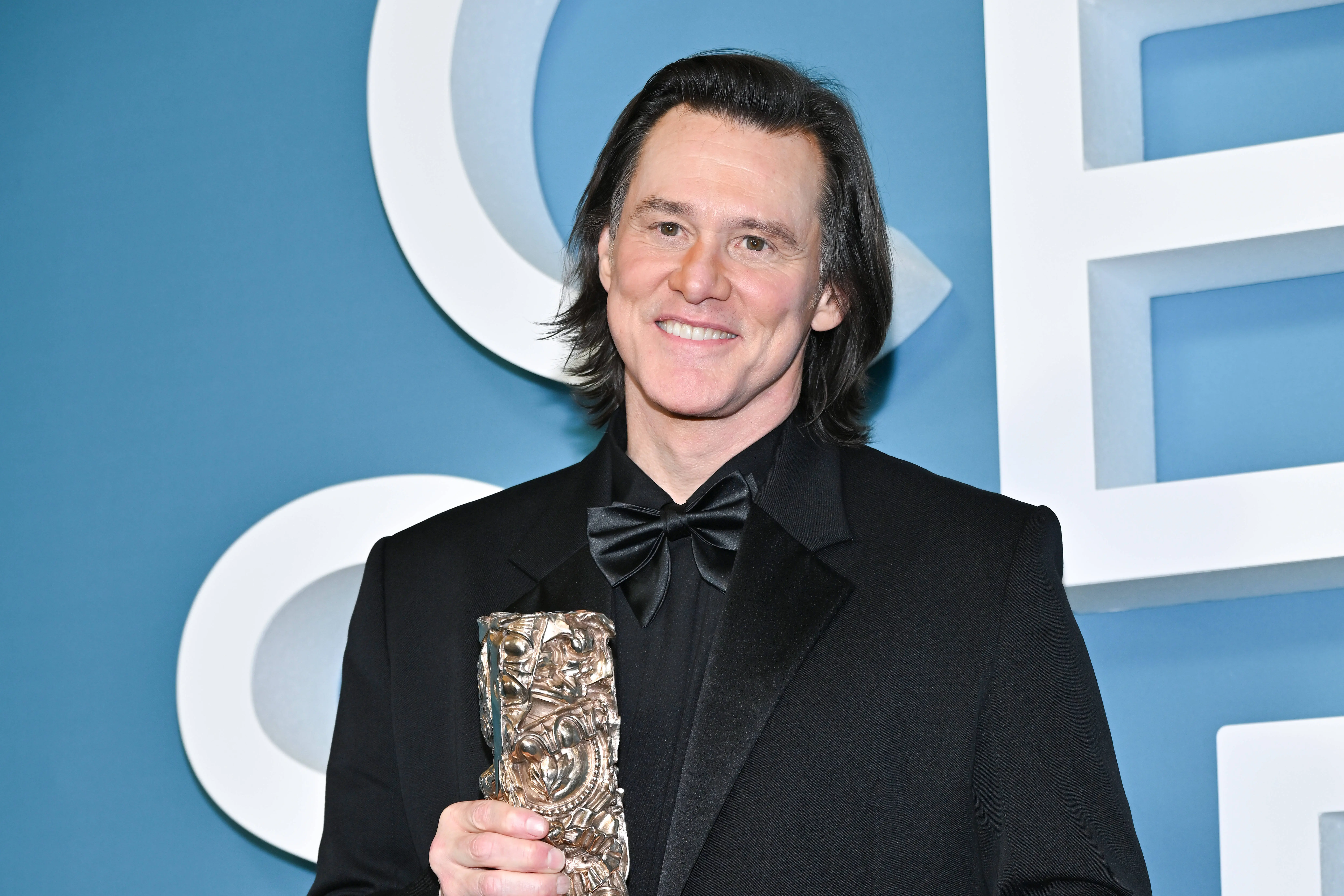 Reports spark plastic-surgery buzz after Jim Carrey's rare César Awards  night in Paris - PRIMETIMER