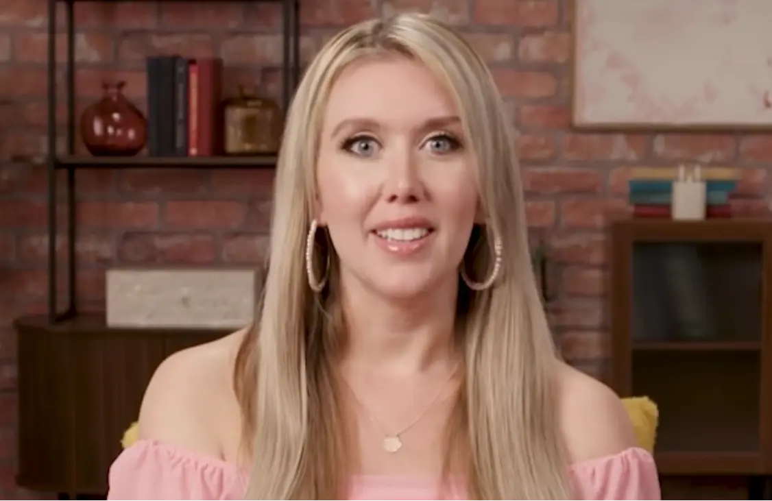 90 Day: The Single Life alum Cortney catches Colt in a lie after making a  surprising discovery on his phone - PRIMETIMER