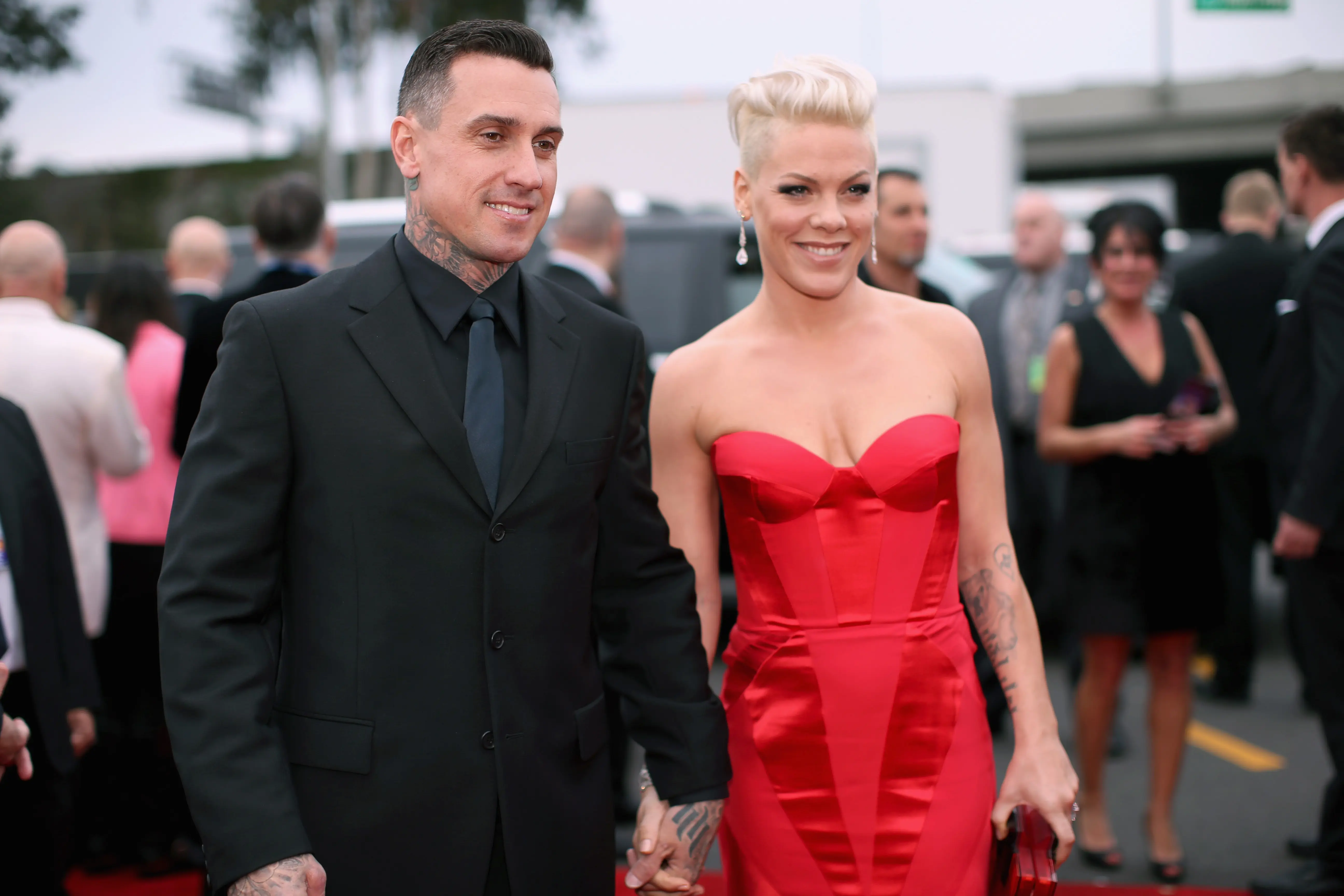 Did Pink and Carey Hart respond to divorce rumors? Couple steps out ...