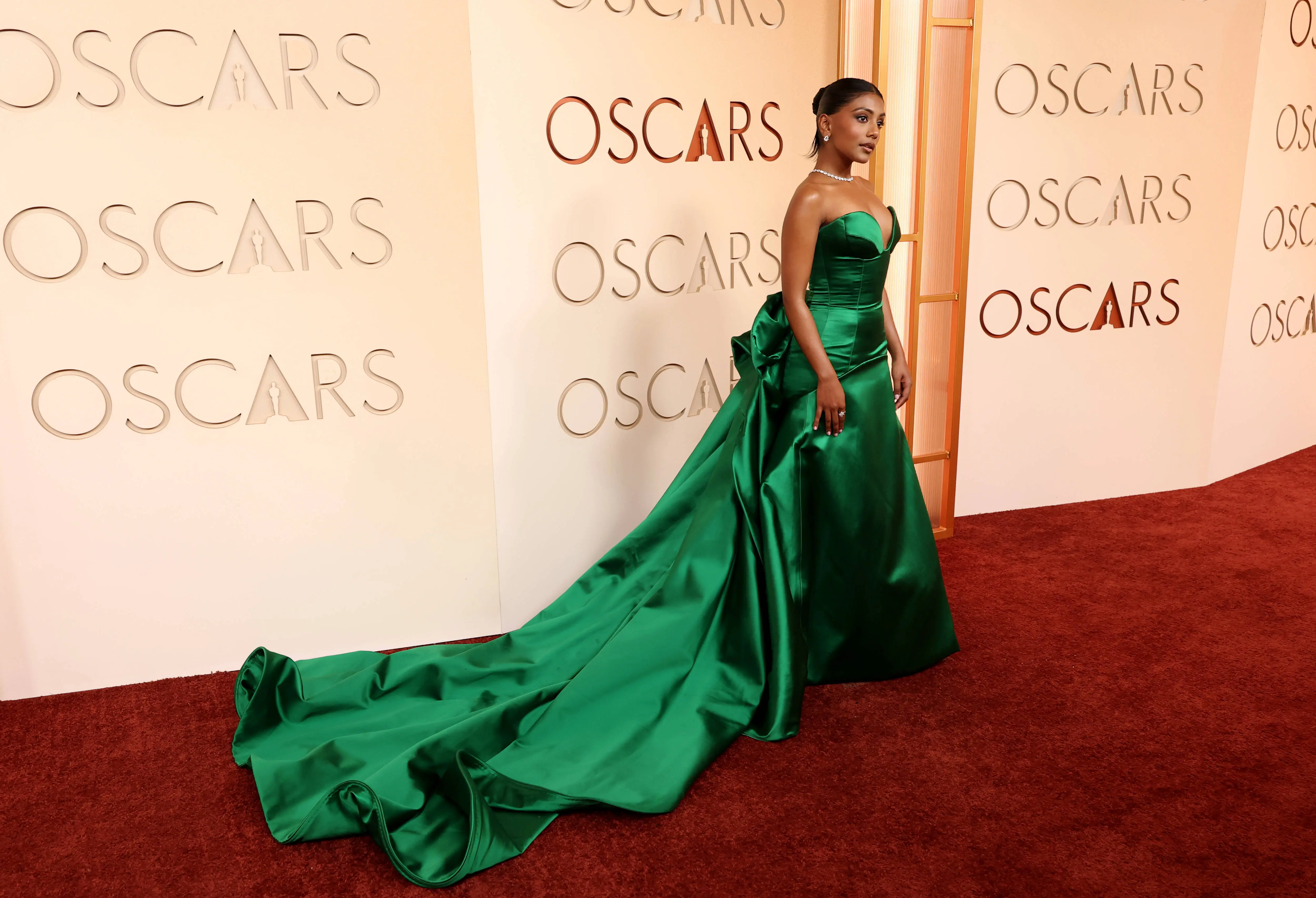 green dress for the red carpet Wendi McLendon-Covey Green Satin Dress Oscars 2018 Red Carpet –  loveangeldress