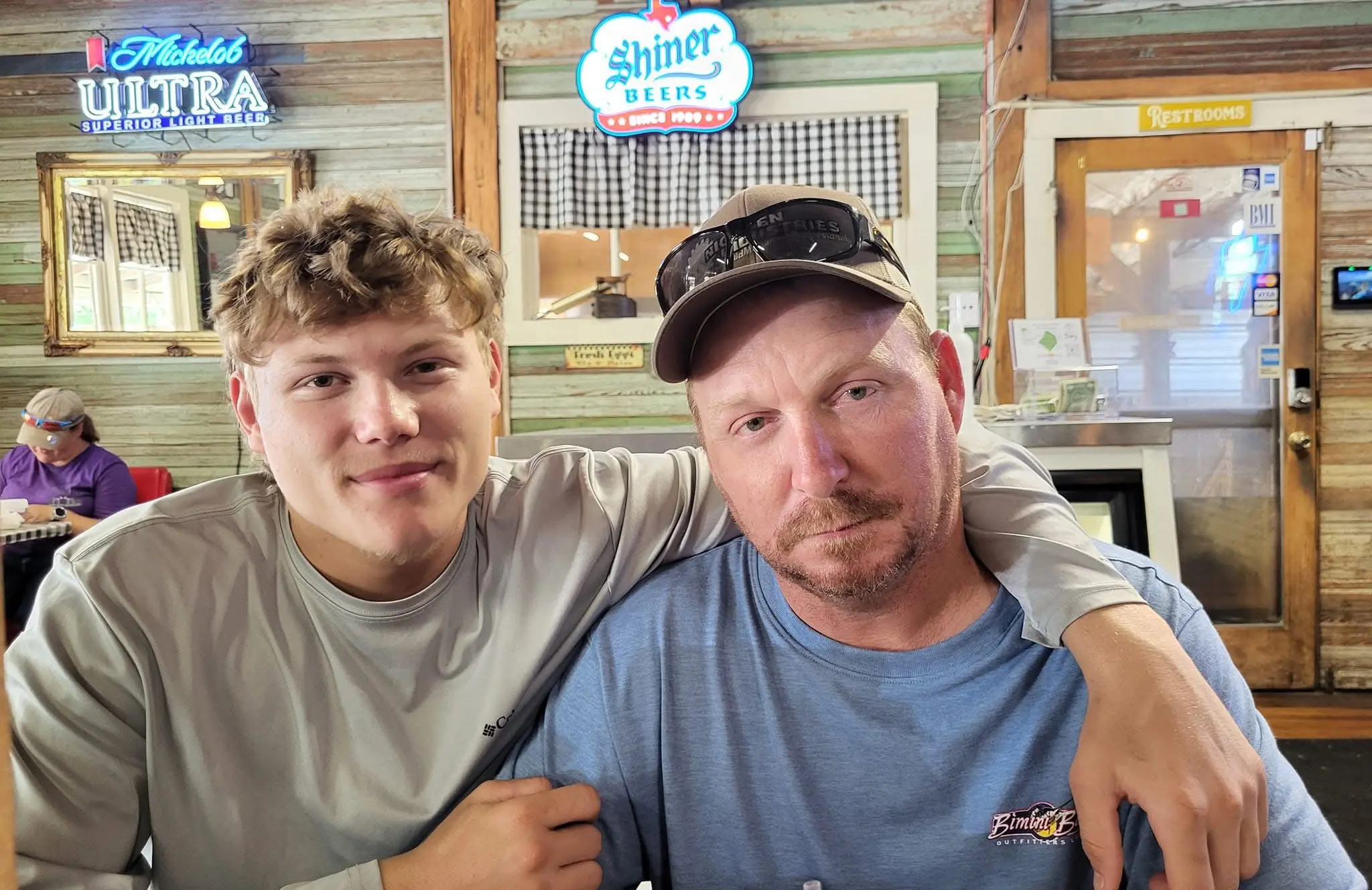 Michael Brown with his father (Image via Facebook/Michael Brown)