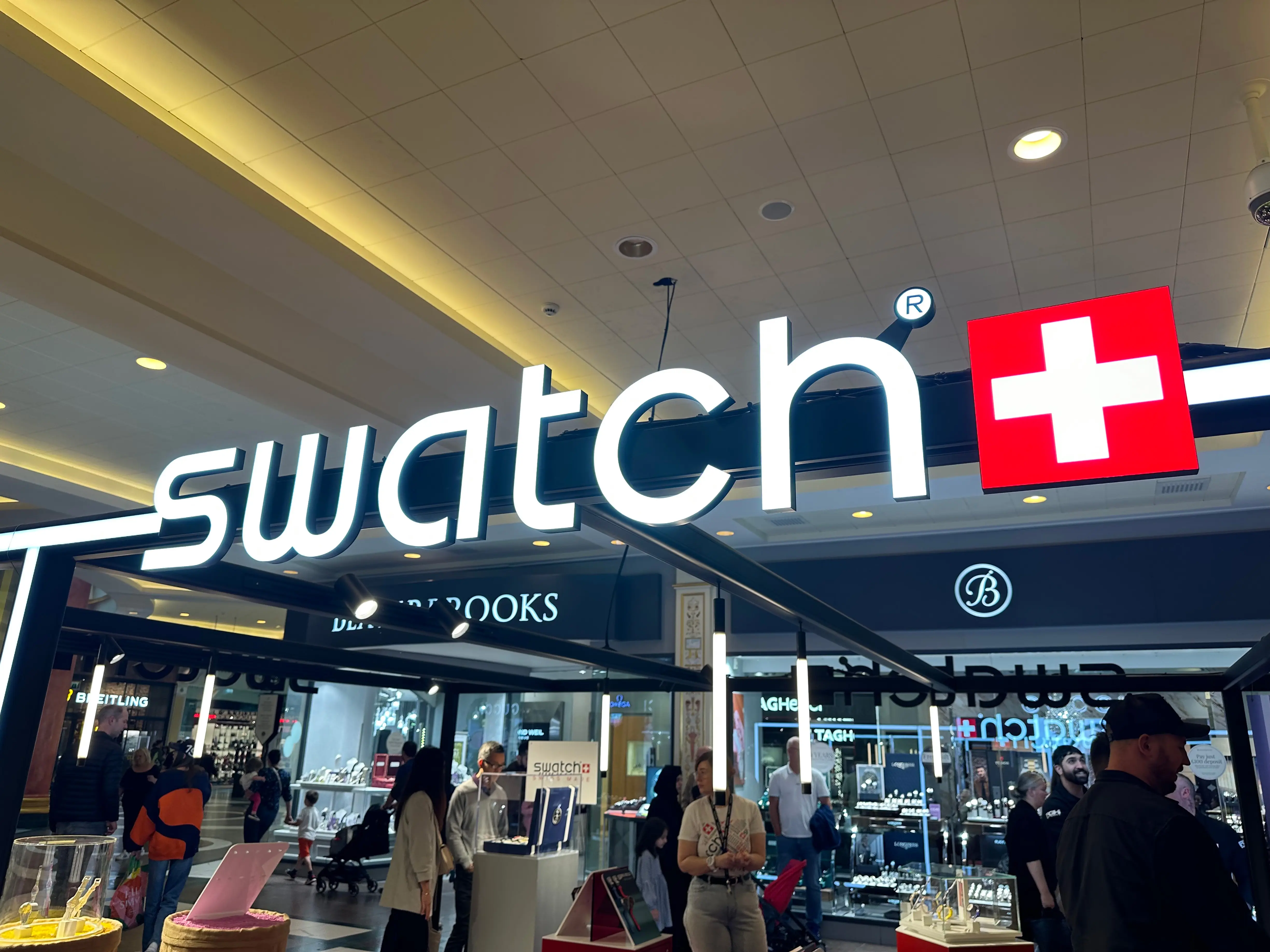 Swatch Store Riot Swatch stores reportedly shut down early after massive crowds gathered ...
