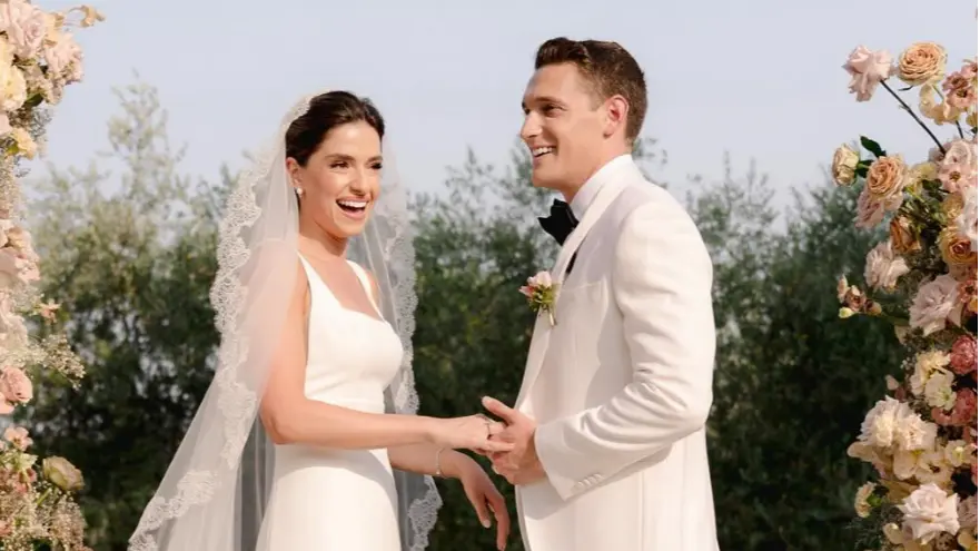 Is Julie Tsirkin married? Relationship explored as NBC reporter reacts to  viral meme over bizarre White House shooting reaction - PRIMETIMER