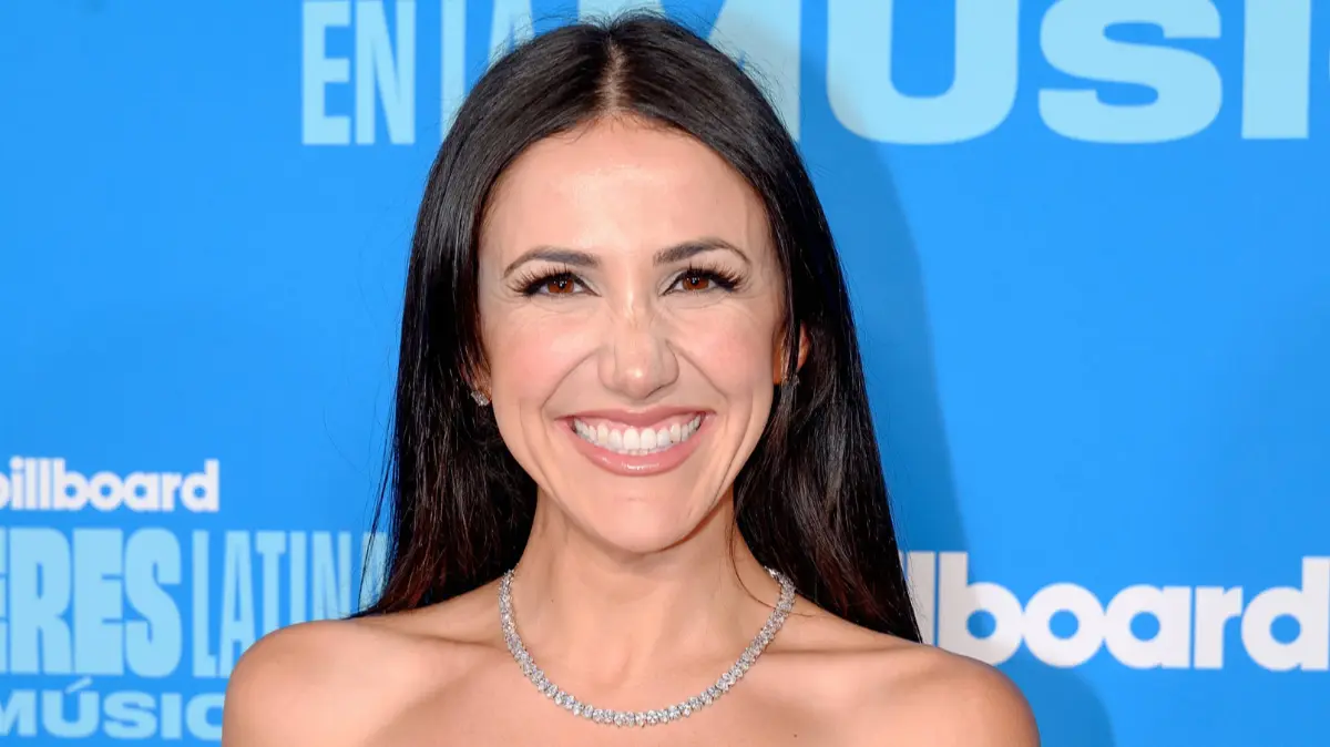 ex husband mike kat stickler net worth - Ilustrasi 3