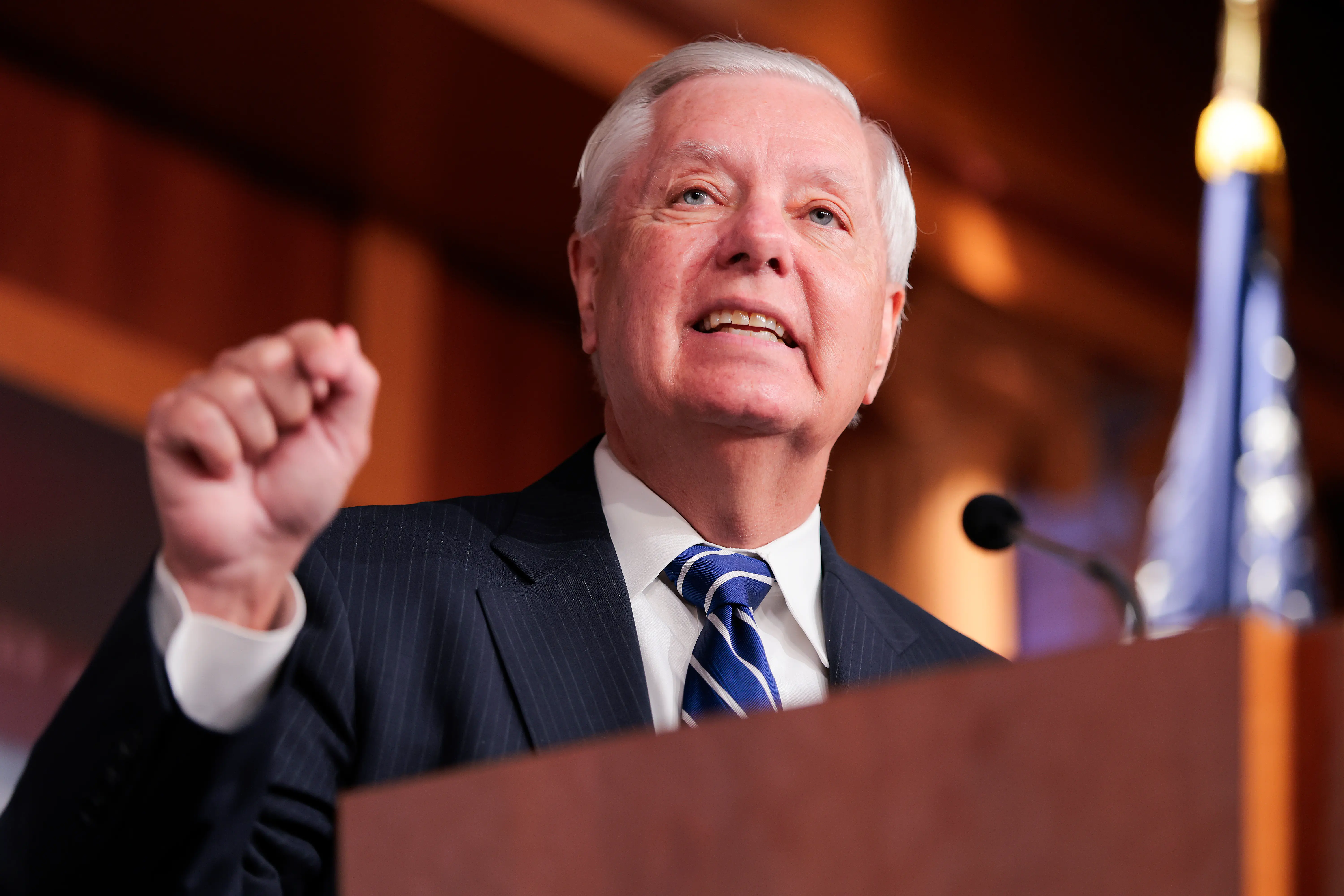 What happened to Lindsey Graham? His reported cause of death explained ...