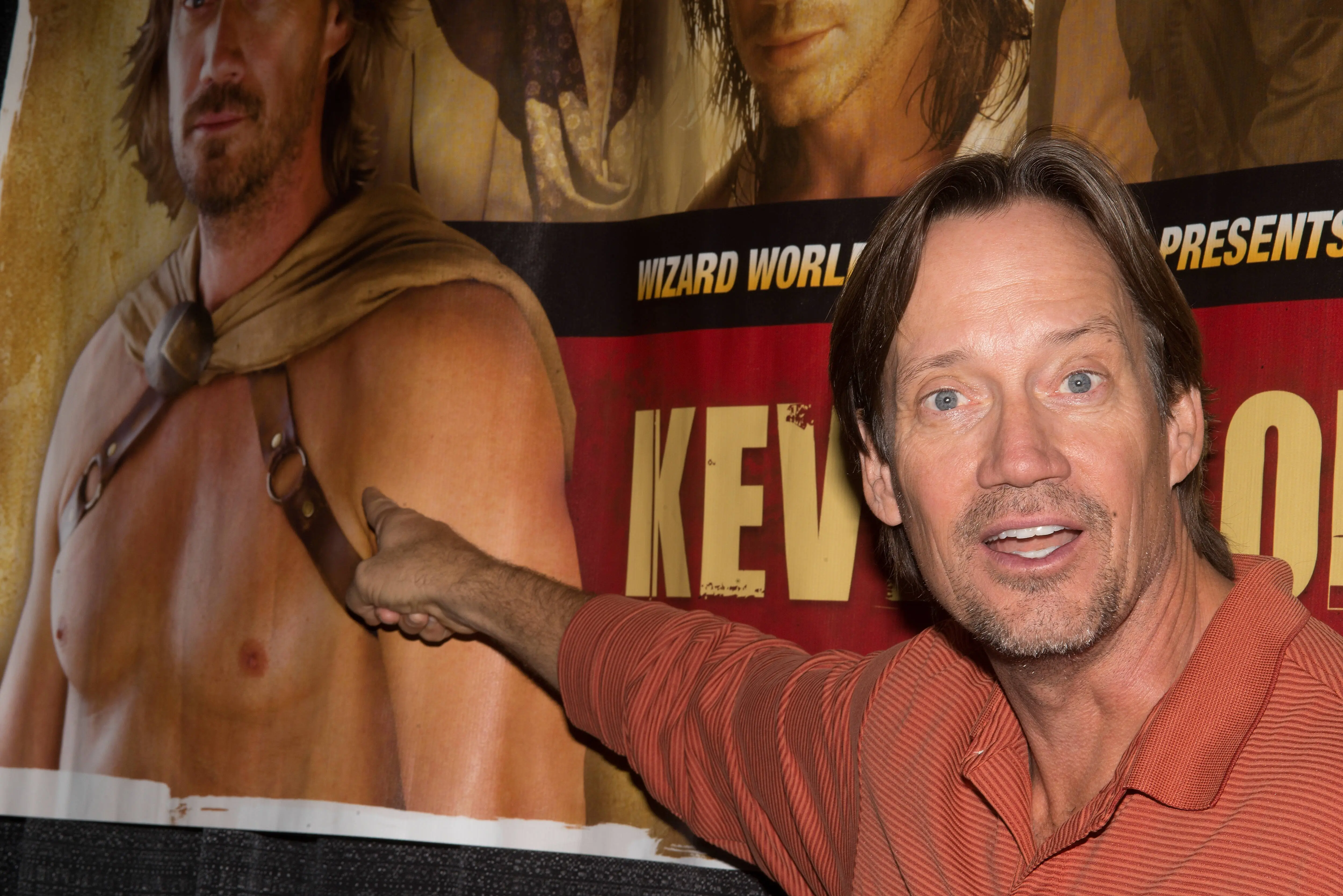 kevin sorbo height weight - Ilustrasi 3
