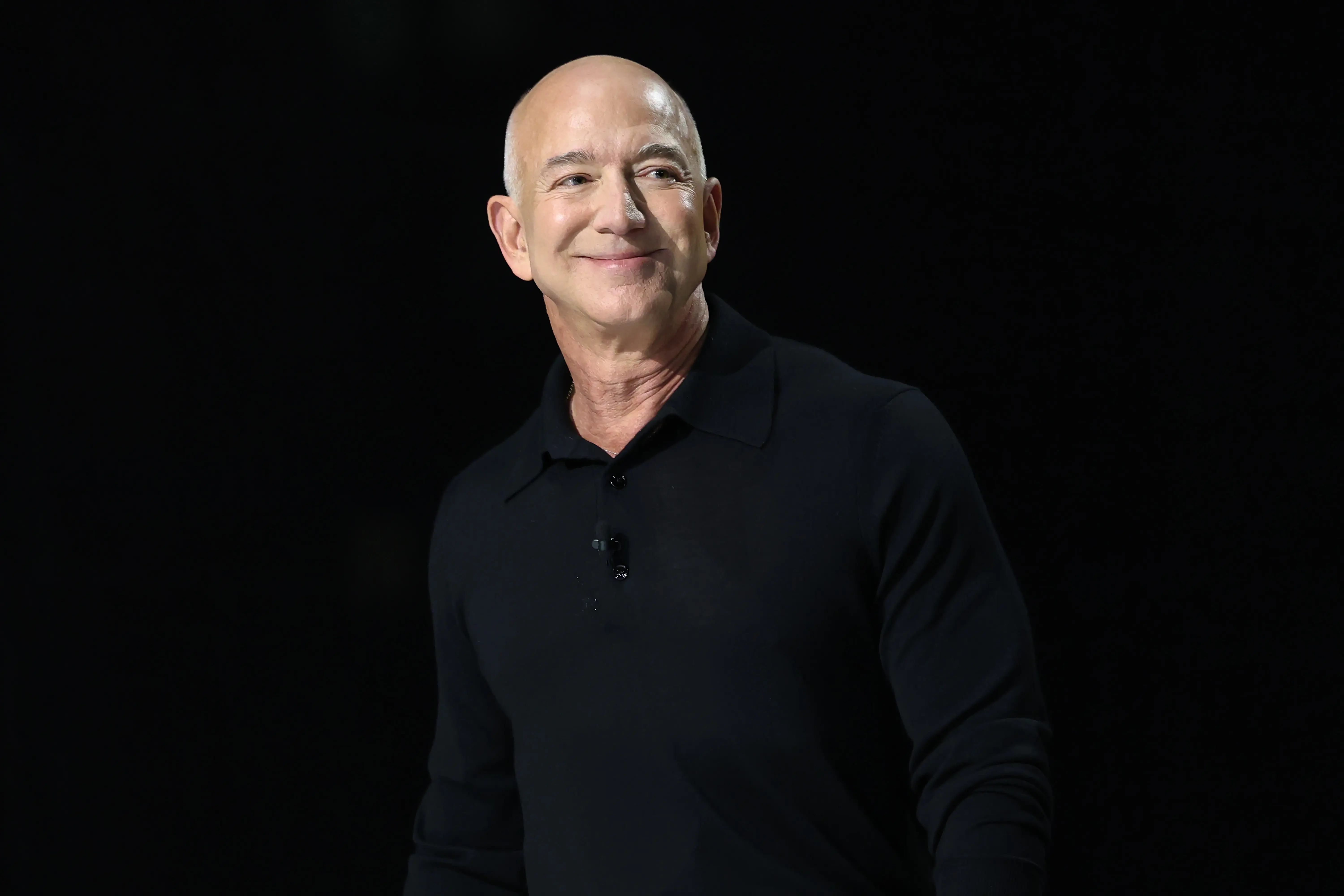Jeffrey Singer Netizens are talking about Jeff Bezos and his latest tribute to Dolly ...