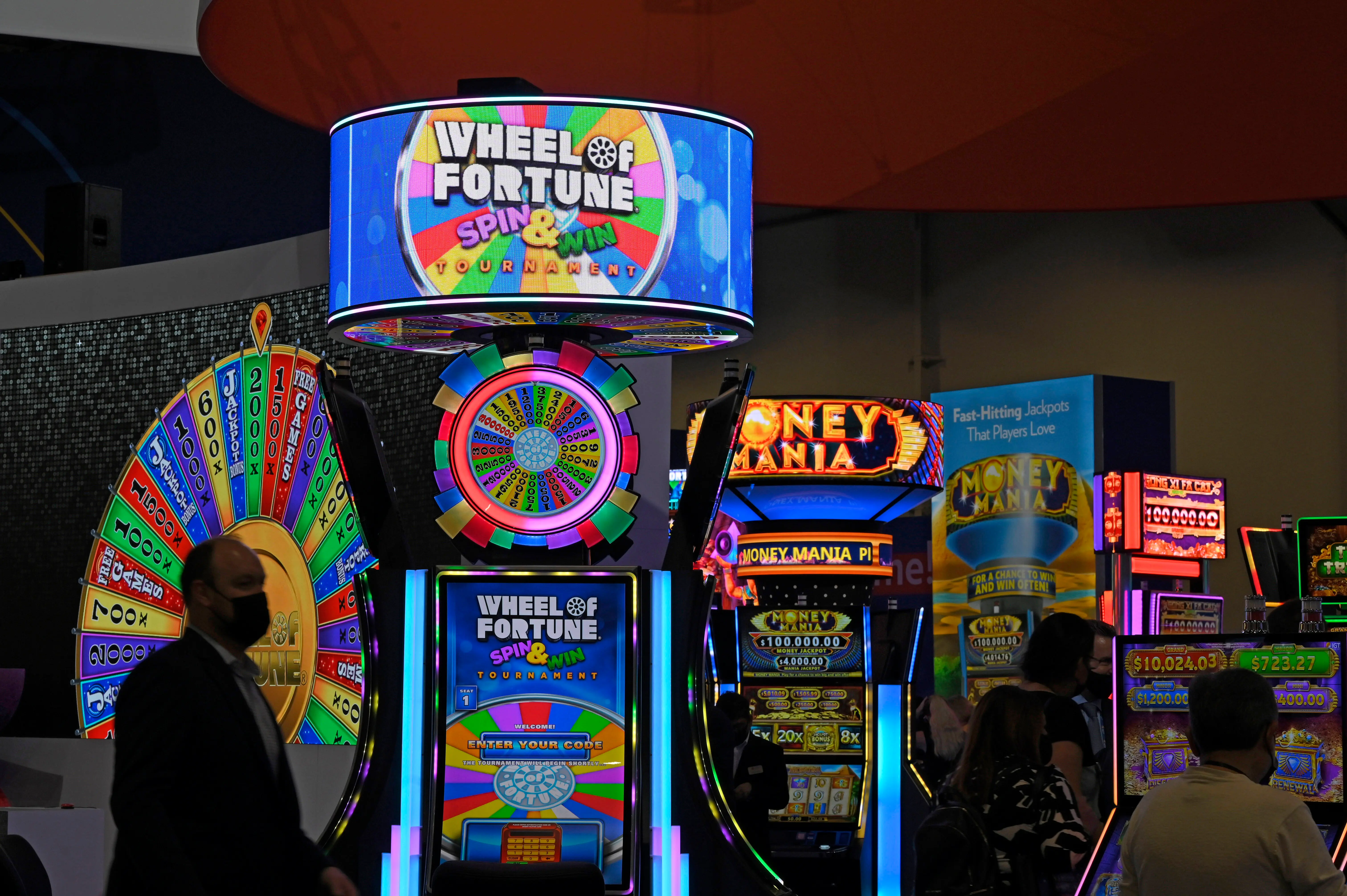 Jim Thornton suspended from 'Wheel of Fortune' game show following alleged May flight incident