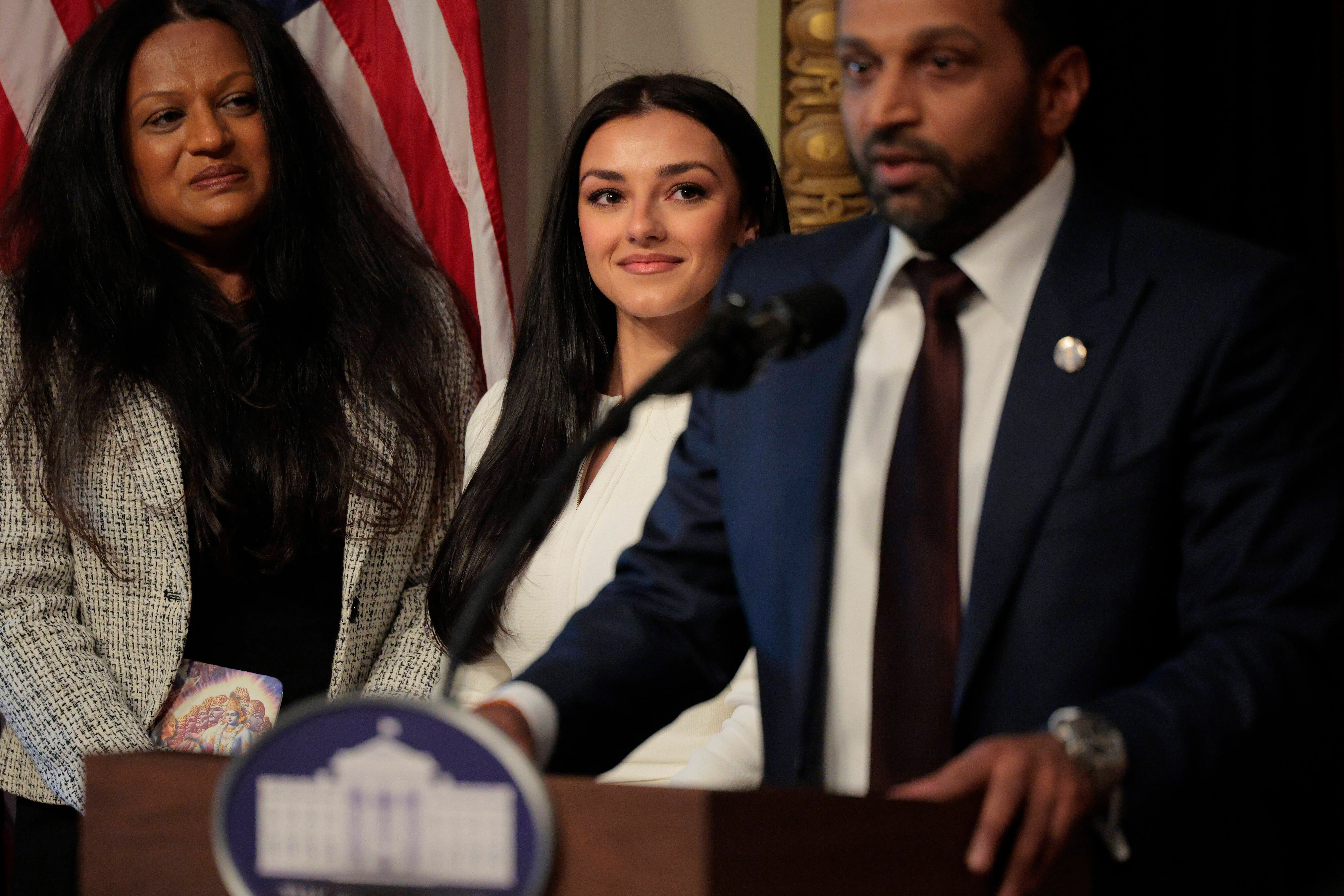Elijah Schaffer apologizes for calling FBI director's girlfriend Alexis Wilkins a 