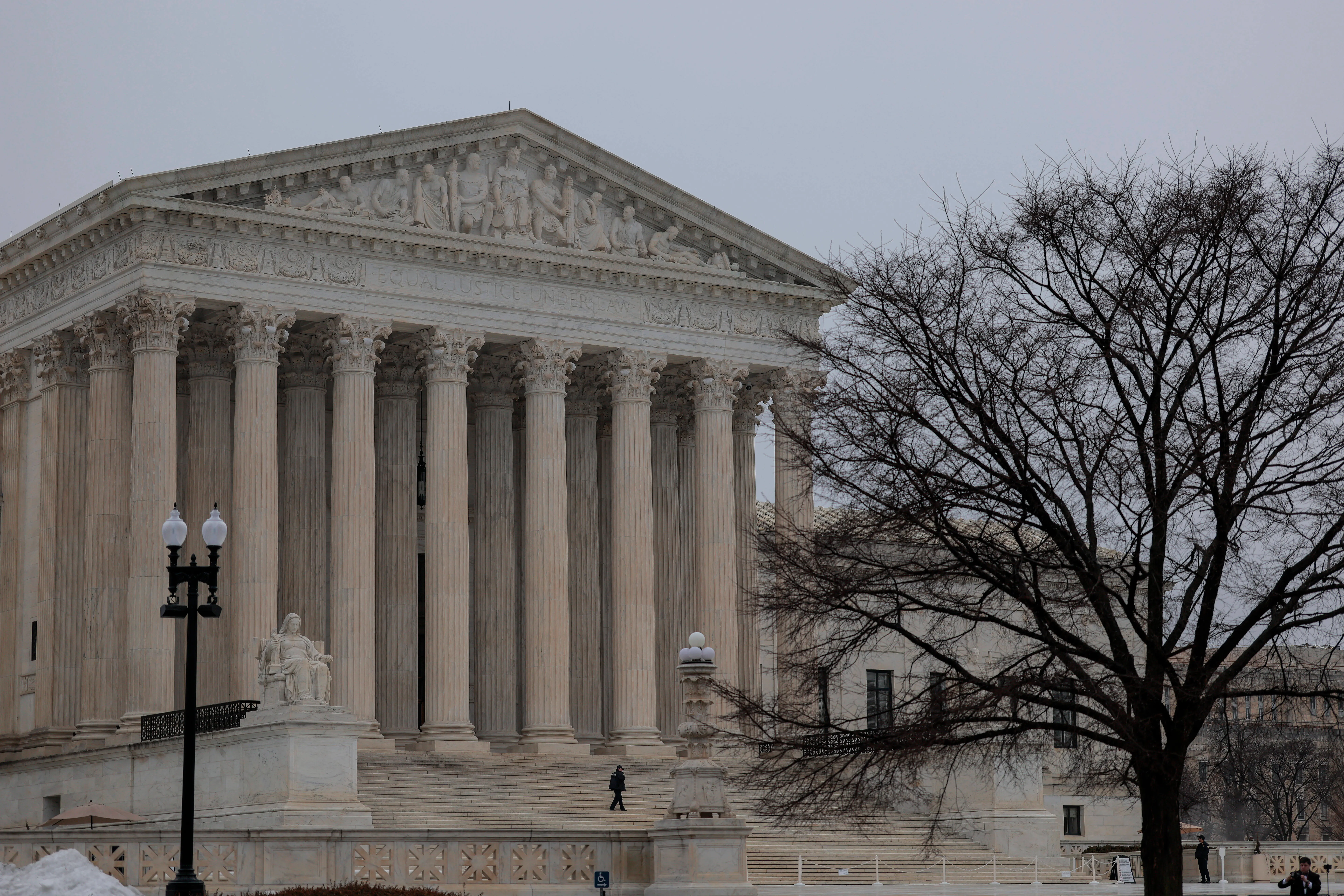 Two30 Christa Pike survived two lethal injections during her execution: Here ...