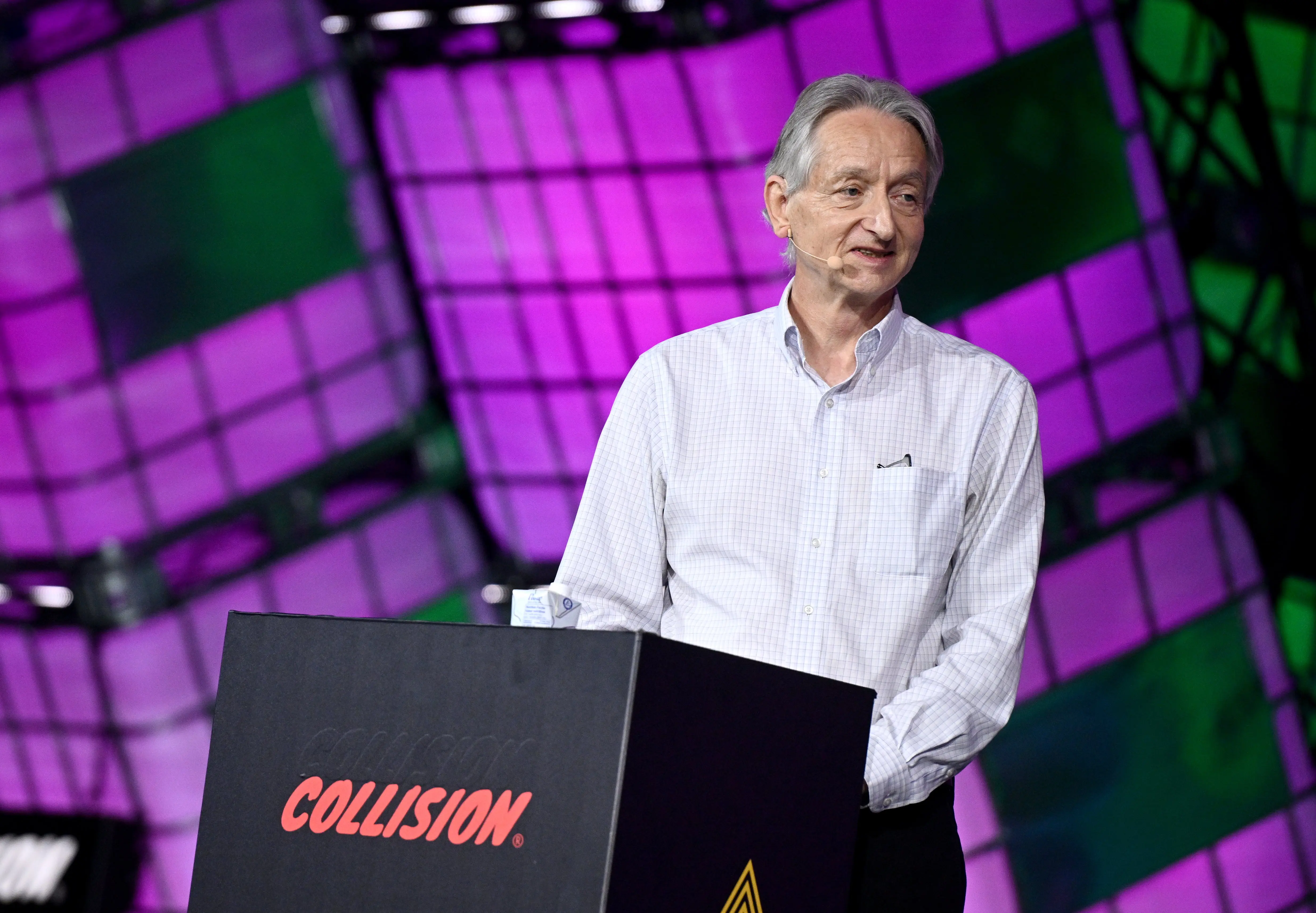 Geoffrey Hinton calls Donald Trump a “corrupt, senile felon” while ...