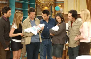 David Schwimmer, Jennifer Aniston, Matthew Perry, Matt LeBlanc, Courteney Cox, Paul Rudd, Lisa Kudrow in the Friends series finale (NBC)