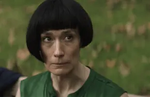 Sian Clifford in Fleabag (Amazon)