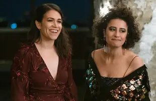 Abbi Jacobson and Ilana Glazer in Broad City (Comedy Central)