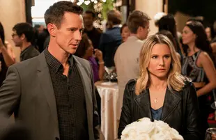 Jason Dohring and Kristen Bell in the fourth season revival of  Veronica Mars (Hulu)