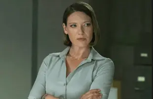 Anna Torv as Dr. Wendy Carr in Mindhunter (Netflix)