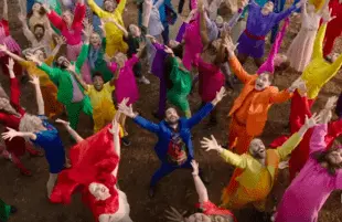 A scene from the musical finale of Transparent (Amazon)