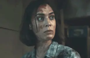 Lizzy Caplan in Castle Rock (Hulu)