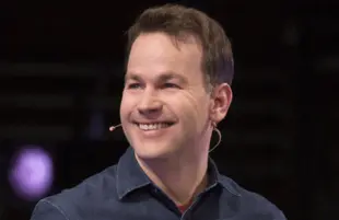 Mike Birbiglia in Mike Birbiglia: The New One. (Netflix)