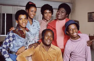 The original cast of Good Times: Ralph Carter, Bern Nadette Stanis, John Amos  Ja'net DuBois, Esther Rolle and Jimmie Walker. (CBS)