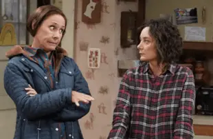 Cast members of The Conners will do a live episode reacting to results from the New Hampshire primary tonight. (ABC)