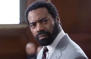 Nicholas Pinnock plays Aaron Wallace in ABC's For Life. (Photo: ABC)