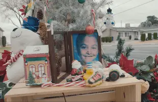 A memorial outside the Palmdale, California, apartment building where Gabriel Fernandez died. (Netflix) 