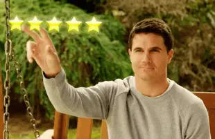 Robbie Amell stars in Upload. (Amazon)