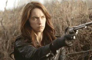 Melanie Scrofano in Wynonna Earp. (SyFy)