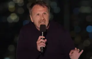 Colin Quinn and Friends: The Parking Lot Comedy Show (HBO Max)
