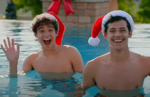 High School Musical: The Musical: The Holiday Special (Disney+)