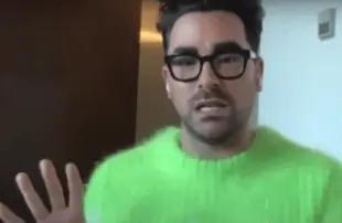 Dan Levy on E!