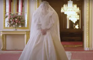 Emma Corrin as Diana Spencer in The Crown (Netflix)
