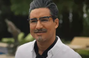 Mario Lopez in A Recipe for Seduction (Lifetime)