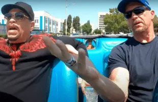 Ice-T and Stone Cold Steve Austin in Straight Up Steve Austin (USA)
