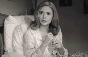 Elizabeth Olsen in WandaVision (Disney+)