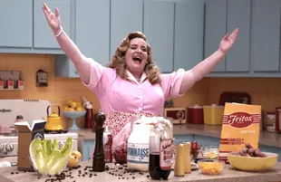 Aidy Bryant on Saturday Night Live. (Photos: NBC)