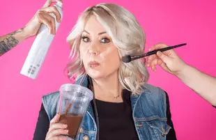 Jann Arden in a promotional photo for Jann (CTV/Hulu)