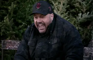 Kevin James in The Crew (Netflix)