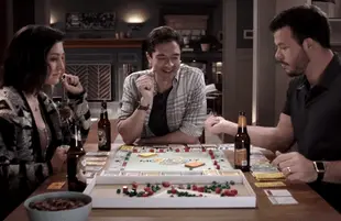 Caitlin McGee, Topher Grace, Jimmy Tatro in Home Economics (ABC)