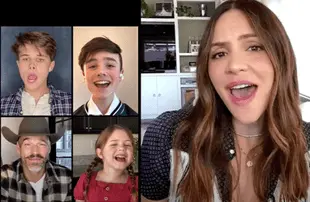 Katharine McPhee of Country Comfort (Netflix)