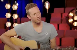 Chris Martin mentors American Idol contestant Arthur Gunn (Photo: ABC)