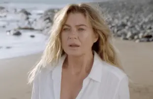 May we never have to see Meredith Grey (Ellen Pompeo) on that infernal beach again. (Photo: ABC)
