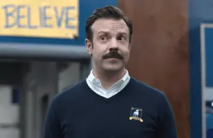 Jason Sudeikis is Ted Lasso. (Photo: Apple TV+)